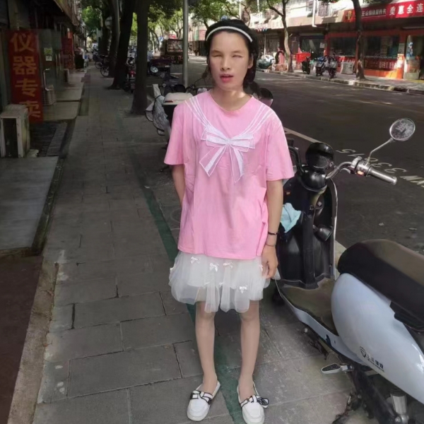 上海26岁单身美女真诚找对象-乌兰察布相亲网