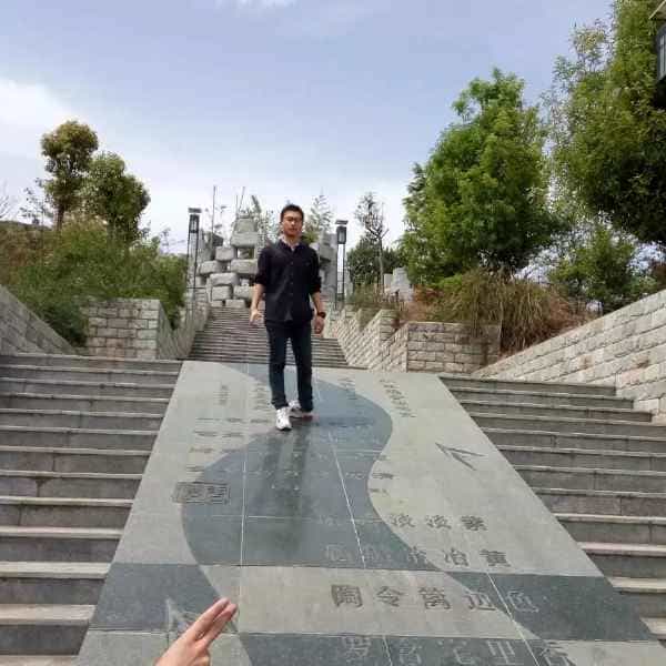 陕西27岁单身帅哥真诚找对象-乌兰察布征婚相亲网
