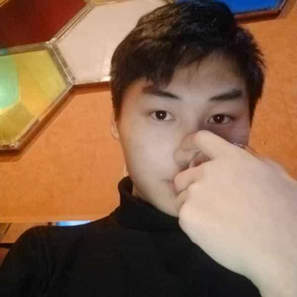 江苏25岁单身帅哥真诚找对象-乌兰察布征婚相亲网