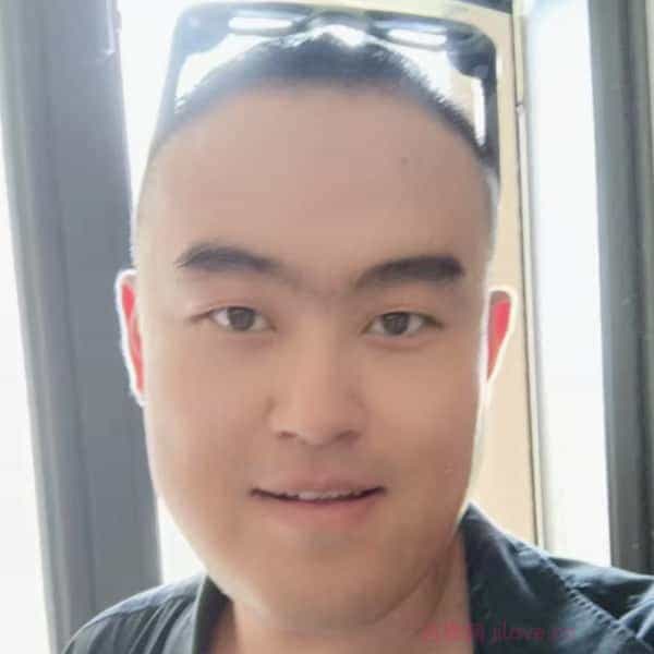 江苏29岁单身帅哥真诚找对象-乌兰察布征婚相亲网